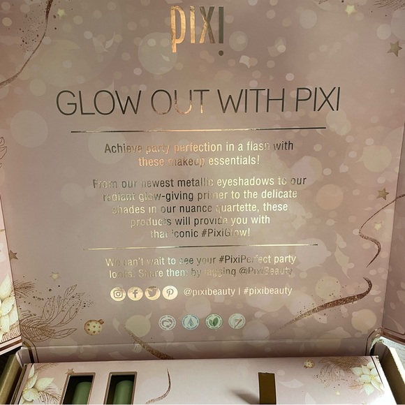 Pixi Beauty Set - Picture 11 of 12